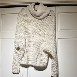 Express Women's Cream Chunky Turtleneck Sweater